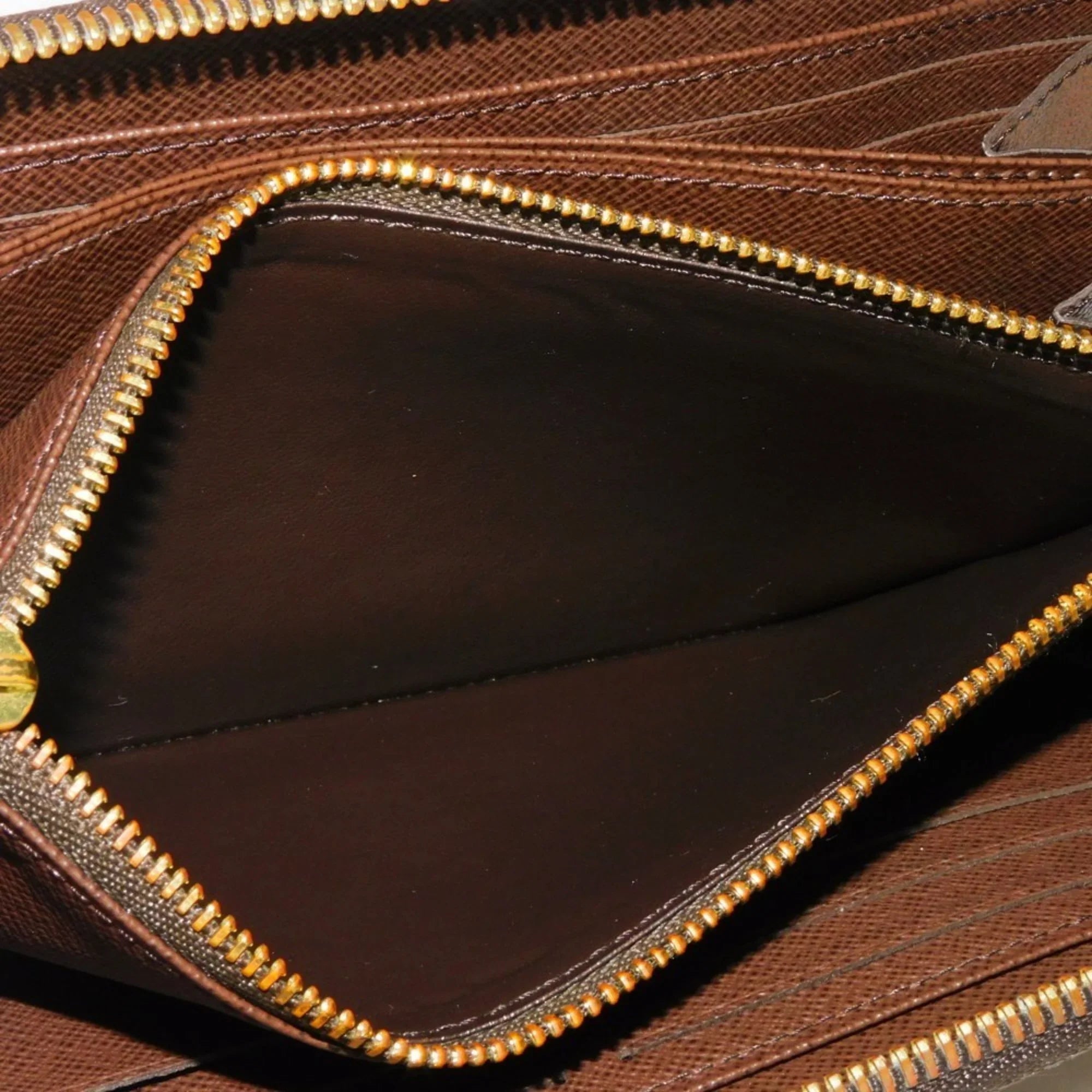Pre-Owned LOUIS VUITTON Long Wallet Zippy Logo Brown New Round Zipper Checkered Pattern Vuitton Damier Ebene N41661 Men's Women's (Good)