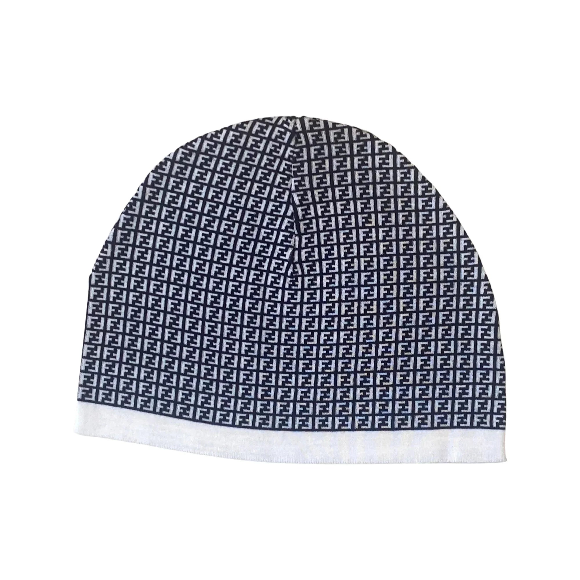Fendi FF Print Nero and Bianco Knitted Wool Beanie FXQ056