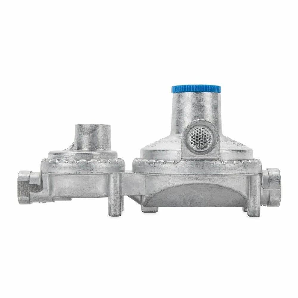 Camco 59323 Horizontal Two Stage Propane Regulator - Feature Integral First and Second Stages