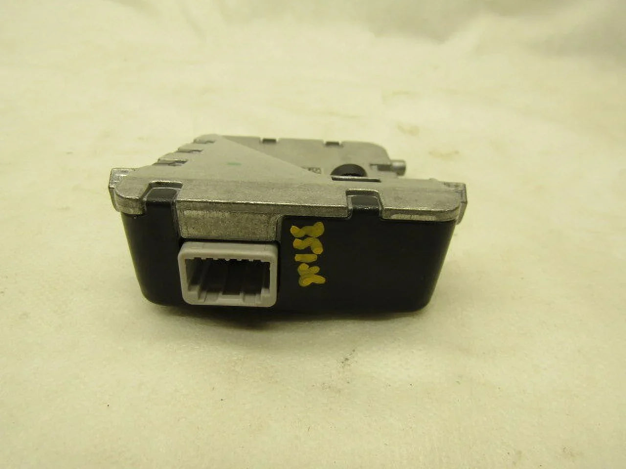 Pre-Owned 2018 2019 Toyota Camry Radar Unit Lane Departure Warning Camera OEM LKQ (Good)